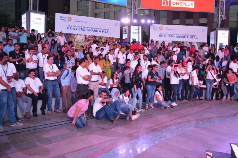 Akshaya Patra in partnership with Concentrix India & DLF CyberHub  organizes Daan Utsav 2018 to #BuildAFuture