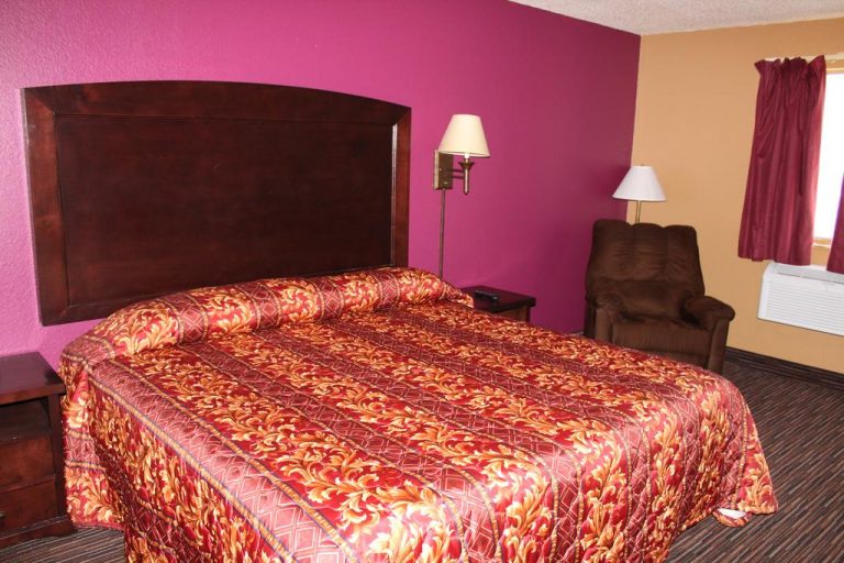 Asteria Inn & Suites Stillwater/St. Paul– Book Luxury Rooms on Rentals for Your Trips