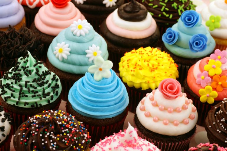 Learn Cupcakes and Cookie Decoration