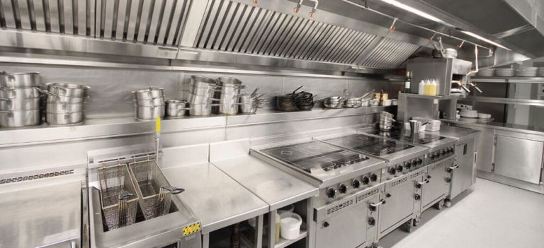 Commercial Kitchen Deep Cleaning Services Provider in Birmingham