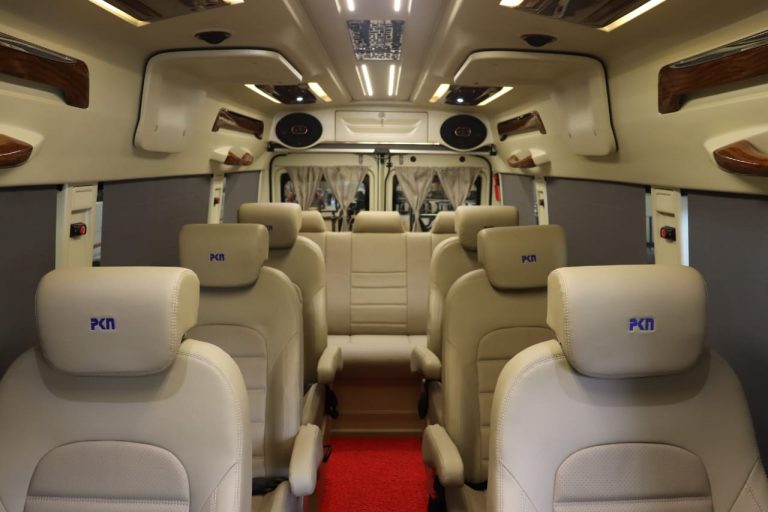 Book 12 Seater Maharaja Tempo Traveller Rent In Delhi