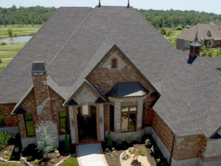 Four Roof Problems That You Should Look for When Buying a Home