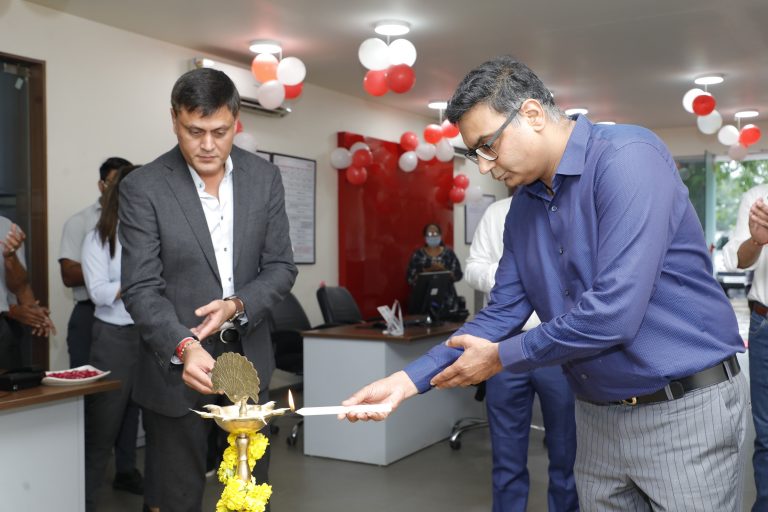 Isuzu Motors India in partnership with TVS Automobile Solutions inaugurates first multi-brand service facility