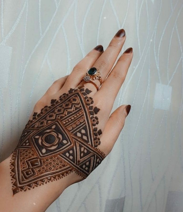 Top Beautyful Henna Designs Ideas, Images, Collection